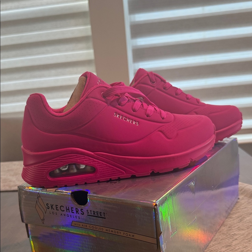 NIB Skechers Street Hot Pink Sneakers - Picture 4 of 5
